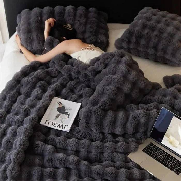 Cosycombe™ Textured Throw Blanket for Bed or Sofa, Soft and Washable