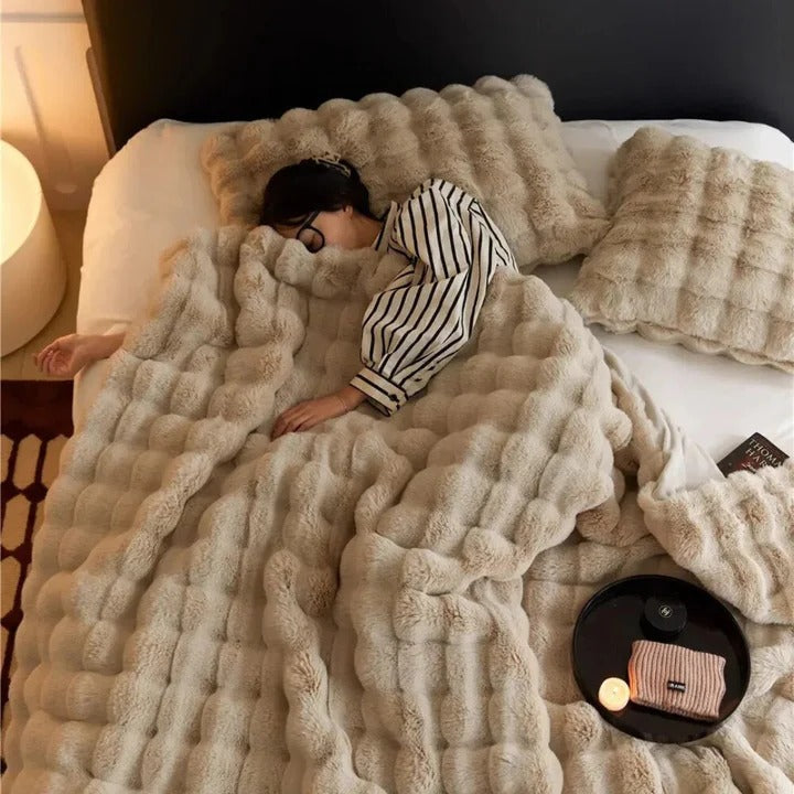 Cosycombe™ Textured Throw Blanket for Bed or Sofa, Soft and Washable