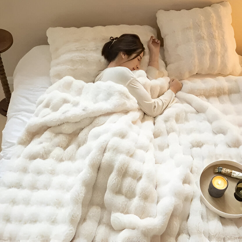 Cosycombe™ Textured Throw Blanket for Bed or Sofa, Soft and Washable