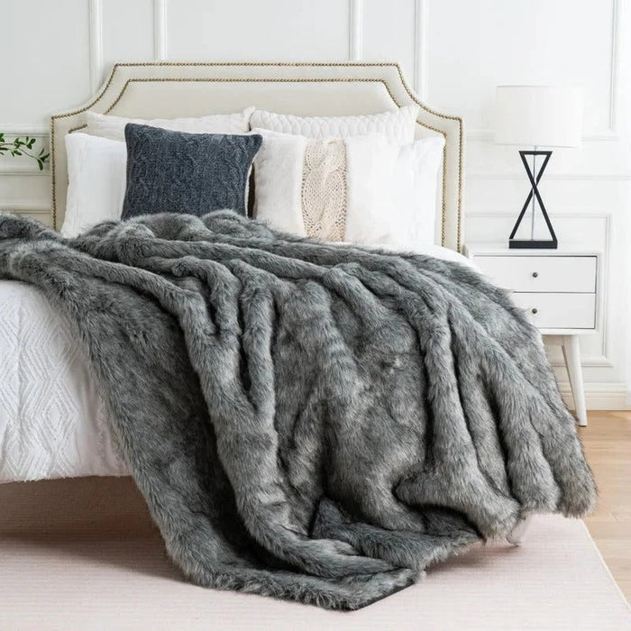 Cosycombe™ Heavy Faux Fox Fur Throw With Ultra Soft Velvety Pile