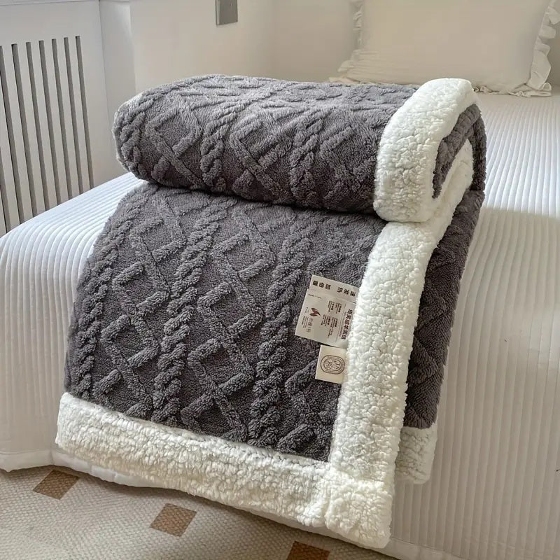 Cosycombe™ Reversible Brushed Sherpa Blanket – Heavy, Warm and Soft
