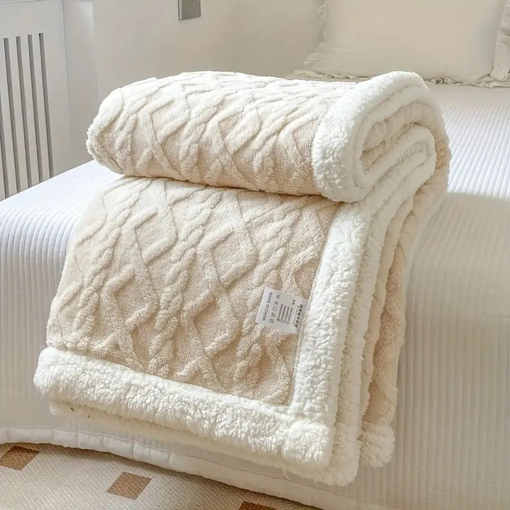 Cosycombe™ Reversible Brushed Sherpa Blanket – Heavy, Warm and Soft