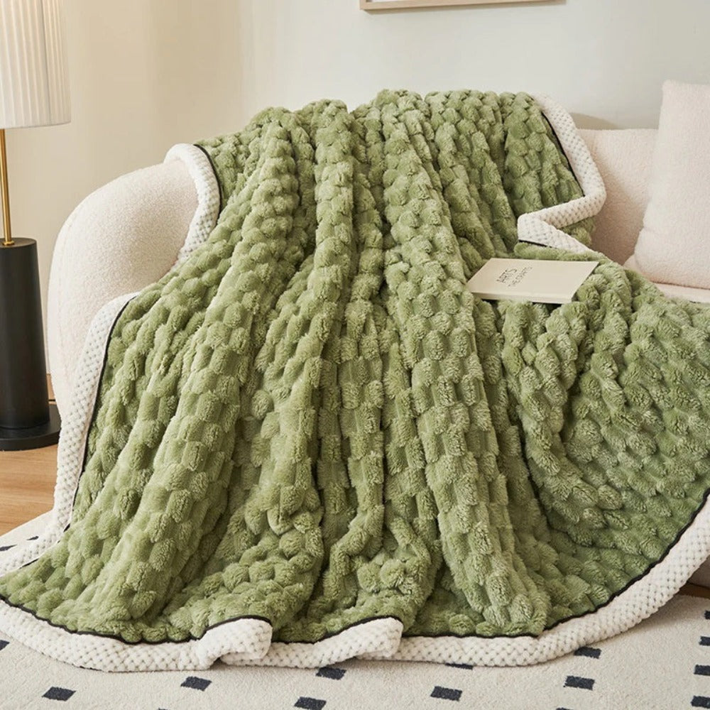 Cosycombe™ Bubble Textured Cloud Blanket, Plush and Airy Cosy Throw