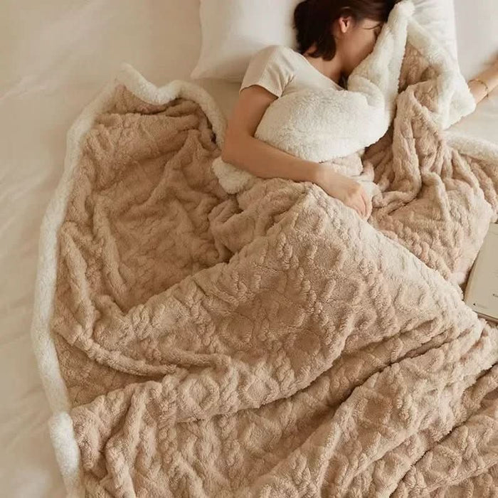 Cosycombe™ Reversible Winter Blanket, Warm and Modern Two-Sided Throw