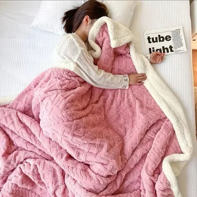 Cosycombe™ Reversible Winter Blanket, Warm and Modern Two-Sided Throw