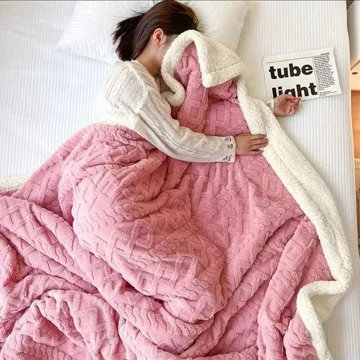 Cosycombe™ Reversible Winter Blanket, Warm and Modern Two-Sided Throw