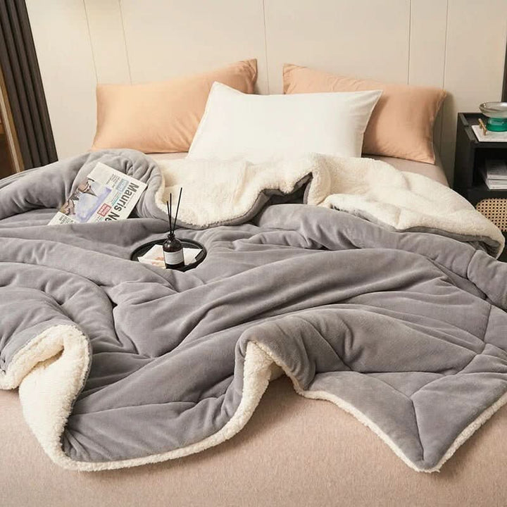 Cosycombe™ Reversible Sherpa Fleece Blanket for Bed and Sofa
