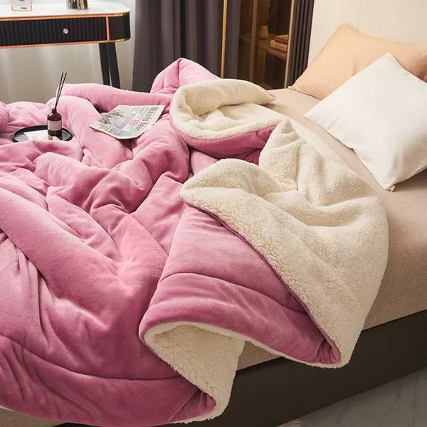 Cosycombe™ Plush Fleece Throw Blanket – Velvety Soft in 10 Colours