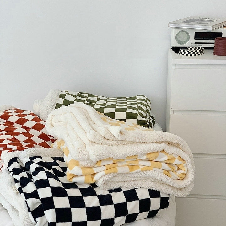 Cosycombe™ Checkerboard Throw Blanket in Thick, Plush Polyester