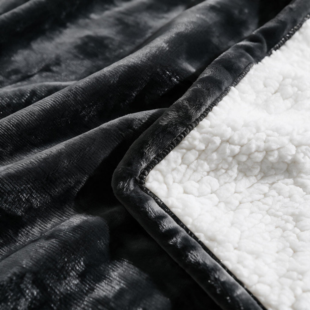 Cosycombe™ Sherpa Heated Throw with 6 Heat Settings &amp; Timer