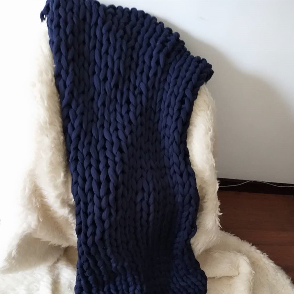 Cosycombe™ Hand-Woven Chunky Knit Throw with Weighted Feel