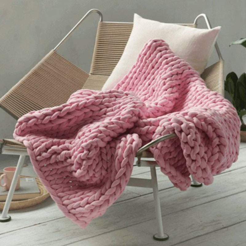 Cosycombe™ Hand-Woven Chunky Knit Throw with Weighted Feel