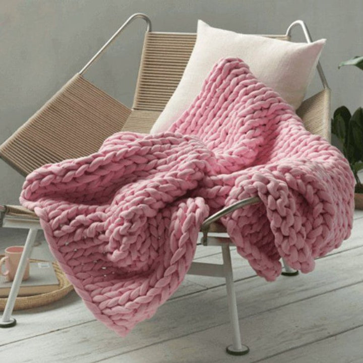 Cosycombe™ Hand-Woven Chunky Knit Throw with Weighted Feel