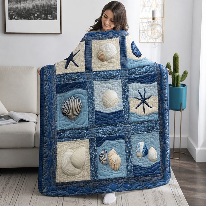 Cosycombe™ Reversible Flannel Throw with Nine Sleeping Cats Print