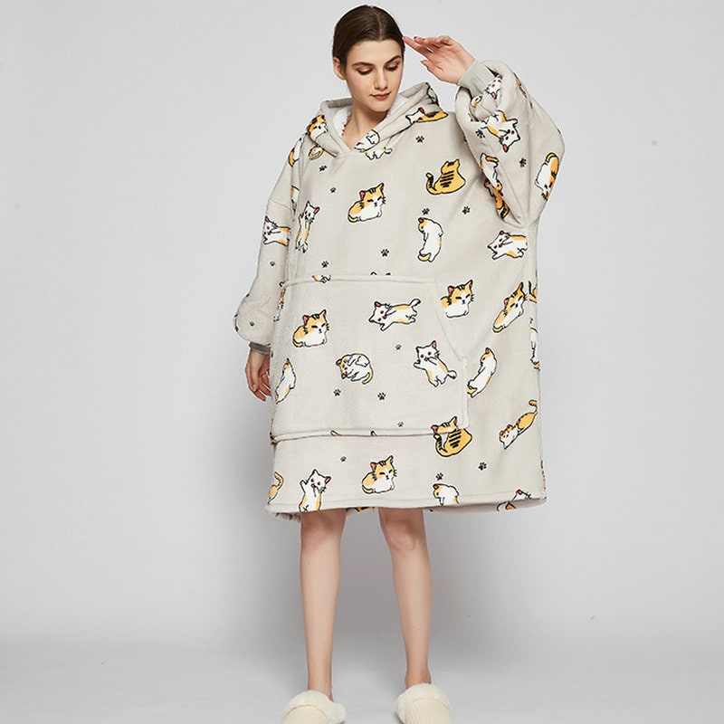 Cosycombe™ Oversized Sherpa-Lined Blanket Hoodie with Kangaroo Pocket